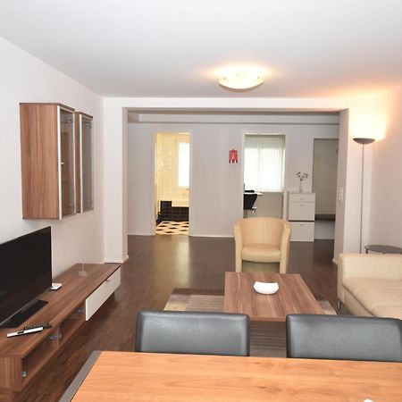 Stylish 2Br Near Lake - Flower 3 Цюрих Экстерьер фото